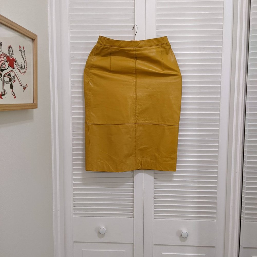 WILSONS MUSTARD PENCIL SKIRT_SIZE 10
